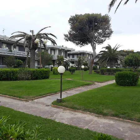 Сasa de vacaciones Three-room In Bordering The Beach Silvi Paese
